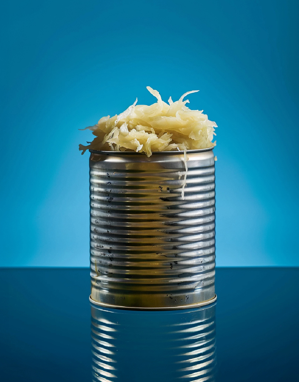 Konservendose mit Sauerkraut